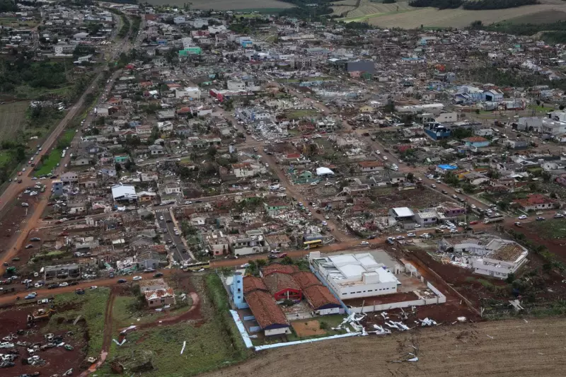Tornado no Paraná: 6 mortos, 600 feridos e cidade destruída