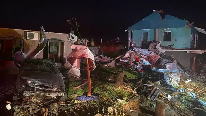 Tornado no Paraná deixa 5 mortos e mais de 430 feridos