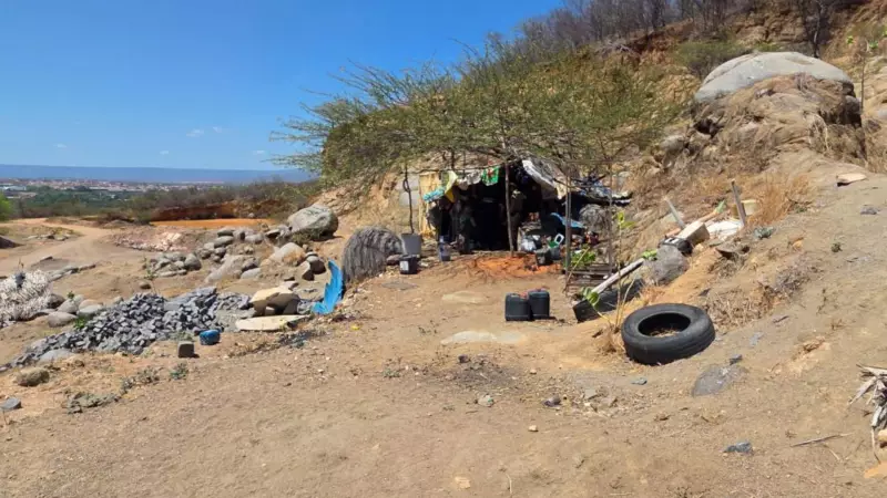 Trabalho Análogo à Escravidão: Homem de 61 Anos Resgatado de Pedreira no Cariri