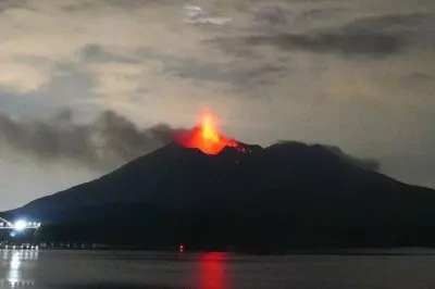 Erupção do Sakurajima atinge 4,4 km e cancela 30 voos no Japão
