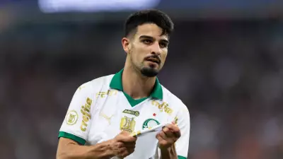 Flaco López chega a São Paulo para reforçar Palmeiras no clássico