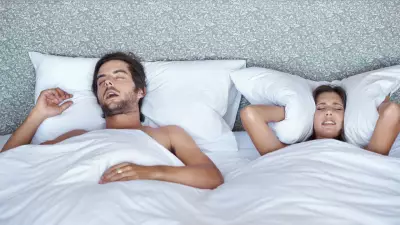 Ronco Pode Ser Sinal de Alerta: Descubra Quando Buscar Ajuda Médica