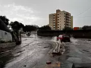 Alerta laranja: ventos de 100 km/h e chuva forte no Vale do Paraíba