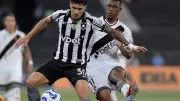 Botafogo vence clássico carioca e complica sonho do Vasco na Libertadores