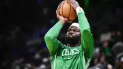 Celtics Dominam 76ers com Atuação Estelar de Neemias Queta em Noite Histórica da NBA