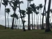 Corpo é Encontrado em Praia de Salvador: Mistério na Orla Marítima