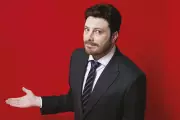 Danilo Gentili relata golpe de R$ 500 mil em seu clube de comédia