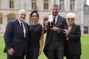 David Beckham Vira Sir: Honraria Real Expõe Racha Familiar e Ausência Polêmica