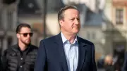 David Cameron revela diagnóstico de câncer de próstata e defende exames
