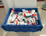 Dois adolescentes roubam R$ 38 mil em medicamentos em farmácia