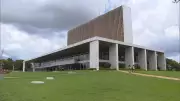 Governador Ibaneis anuncia ponto facultativo e cria feriado prolongado de 4 dias no DF em novembro
