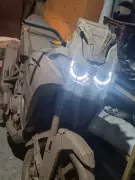 Jovem paraibano cria réplica impressionante de moto usando apenas papelão e criatividade