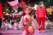 Juliana Paes e musas brilham em minidesfiles do Carnaval 2025