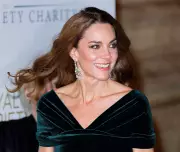 Kate Middleton e estrelas revelam o segredo da elegância: o caimento perfeito