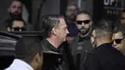 Moraes decreta prisão de Bolsonaro após violação de tornozeleira