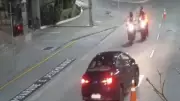Motorista é flagrado dirigindo bêbado na contramão na Beira-Mar