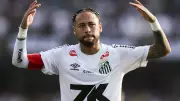 Neymar critica arbitragem e comenta desempenho do Santos após derrota