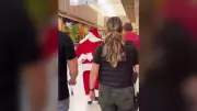 Papai Noel de shopping é preso por estupro de vulnerável em SC