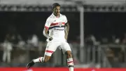 São Paulo quebra tabu de 12 anos no São Januário e vence Vasco em noite histórica