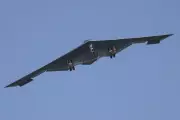 Vídeo de B-2 em Aruba é fake; imagem é de Miami