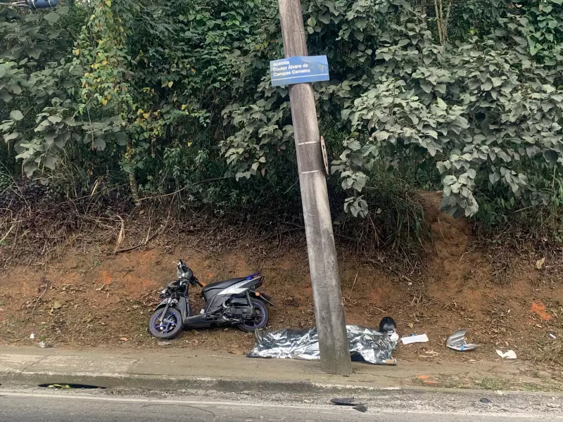 Alto Tietê registra 119 acidentes com postes em 2025; motociclistas morrem