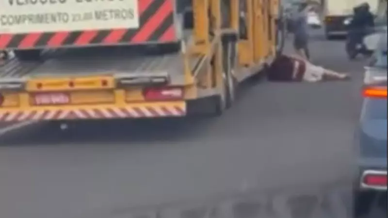 Briga após acidente na BR-050 em Uberlândia deixa motorista caído e trânsito lento