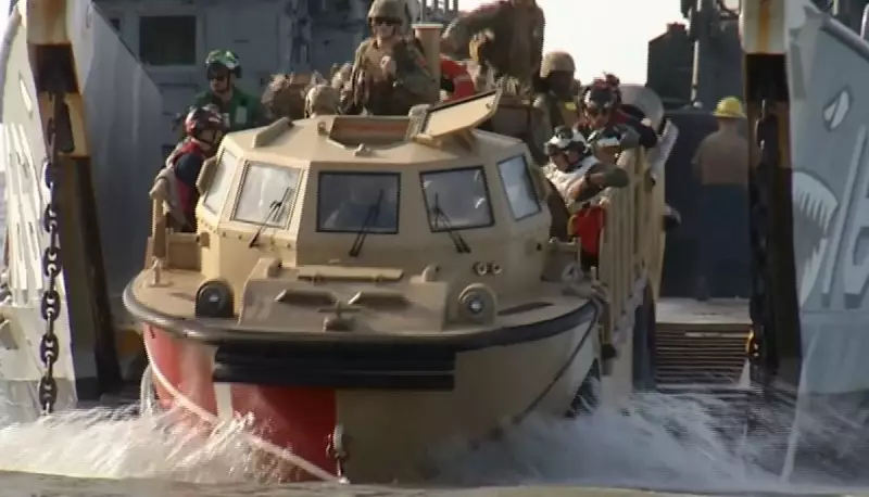 Fuzileiros Navais dos EUA desembarcam em Porto Rico em operação no Caribe