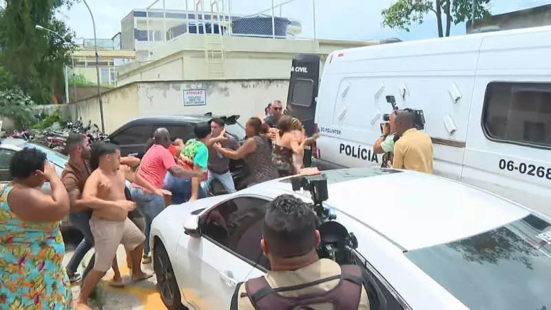 Padrasto preso por homicídio após dar 'palmadas e chineladas' em enteado de 2 anos