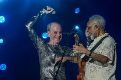 Maior Réveillon do Mundo: Copacabana brilha com Gil, Ney Matogrosso e mais