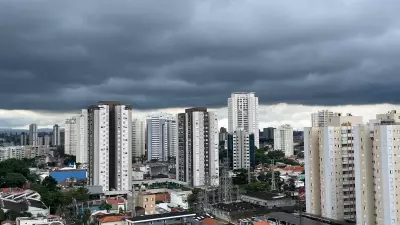 Réveillon em SP: Virada do ano com risco de chuva forte e ventania