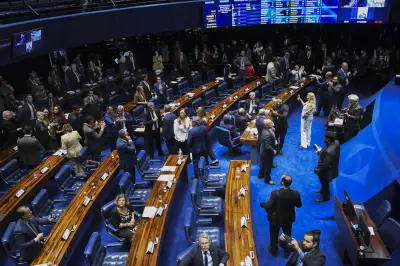 Senado aprova corte de 10% em benefícios fiscais e aumenta impostos sobre bets e fintechs