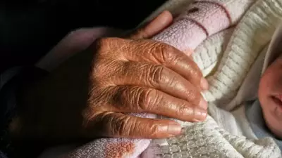 Sumiram no RJ: mãe e bebê de 8 meses desaparecidos após saída com mulher misteriosa