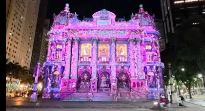 Theatro Municipal do Rio ganha projeções de Natal inspiradas no 'Quebra-Nozes'