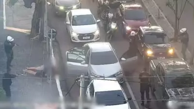 Trio é preso em Fortaleza ao trafegar em carro roubado na Aldeota