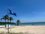 11 praias da Região dos Lagos conquistam selo Bandeira Azul para 2025/2026