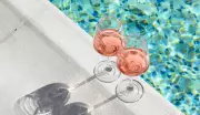 5 vinhos rosé com tampa de rosquear para piscina e praia