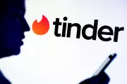 6 mulheres processam dona do Tinder e Hinge por acolher estupradores