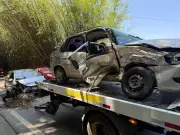 Acidente grave na SP-50: 2 feridos e helicóptero Águia acionado em São José