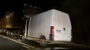 Acidente na BR-135: Van colide com caminhão parado e deixa 2 mortos