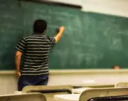 Concurso em Sergipe oferece 300 vagas para professores; inscrições até 8/12