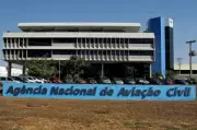 Deputado propõe lei para Anac divulgar multas e falhas das companhias aéreas
