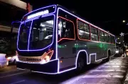 Expresso Natalino: 16 ônibus gratuitos levam moradores ao Natal Luz em Petrolina