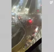 Idosa de 85 anos morre atropelada por ônibus no Centro de Petrópolis