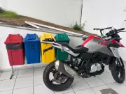 Polícia prende 10 suspeitos de invadir concessionária e furtar motos em São José