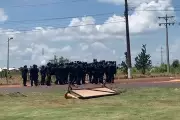 Rodovia MS-156 é desbloqueada após protesto de indígenas Guarani Kaiowá em Dourados