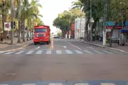 Trânsito e ônibus mudam no Centro de Rio Branco para decoração de Natal