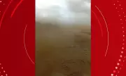 Ventania causa tempestade de areia e redemoinho em Barreiras, BA
