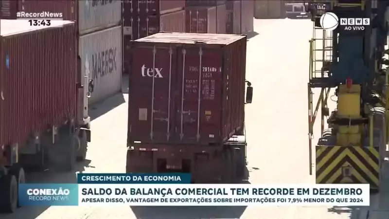 Balança comercial tem melhor dezembro desde 1989, mas superávit de 2025 é menor