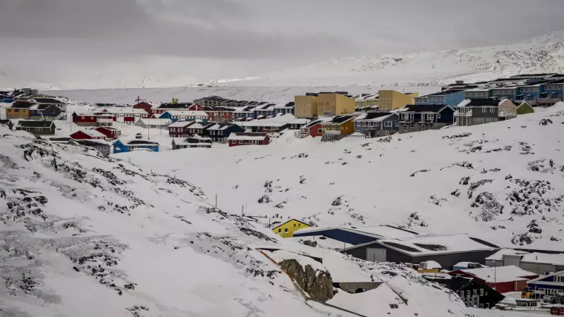 Esposa de assessor de Trump posta 'em breve' sobre Groenlândia e gera crise diplomática