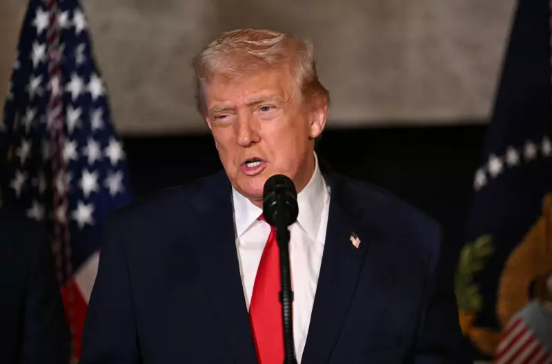 Trump anuncia: Venezuela usará lucro do petróleo para comprar só dos EUA